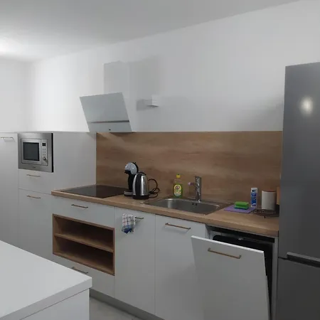 Lukas Apartament Zadar