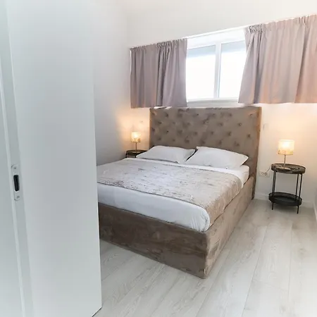 Lukas Apartman Zadar