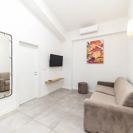 Lukas By Belmont Realty 자다르